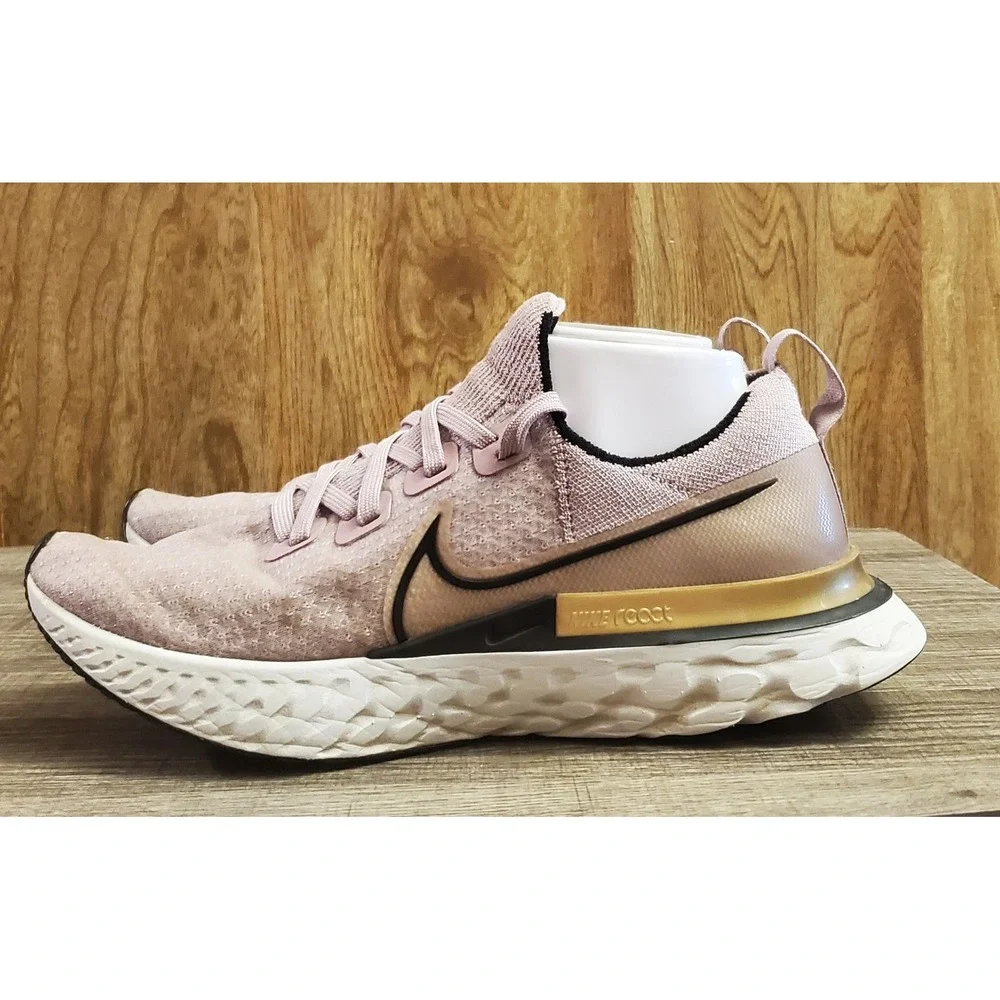 Nike React Infinity Run Flyknit Running Shoes Women's Size 10 Purple‎